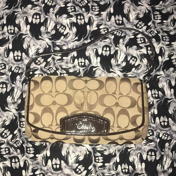Coach Handbags - EUC Coach Brown Monogram Wristlet/Clutch